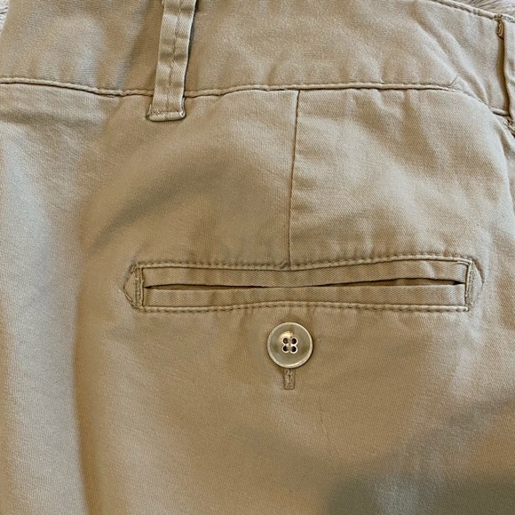The Limited Khaki Capri - Picture 4 of 4